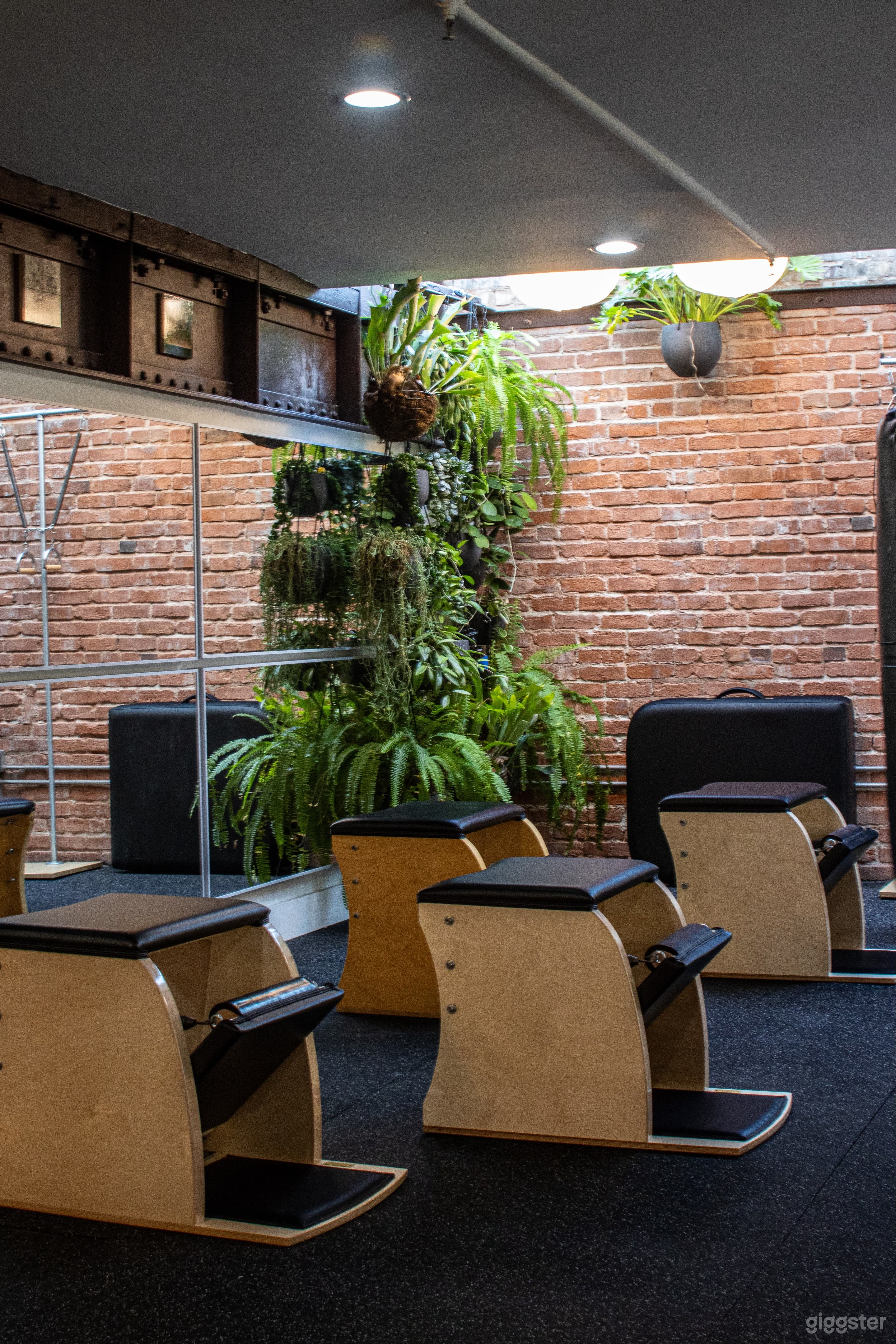 West Hollywood Pilates and Fitness Studio  Photo 4