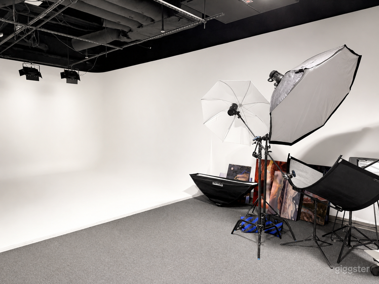  Studio Creativo di Richmond con Parete Ciclorama 