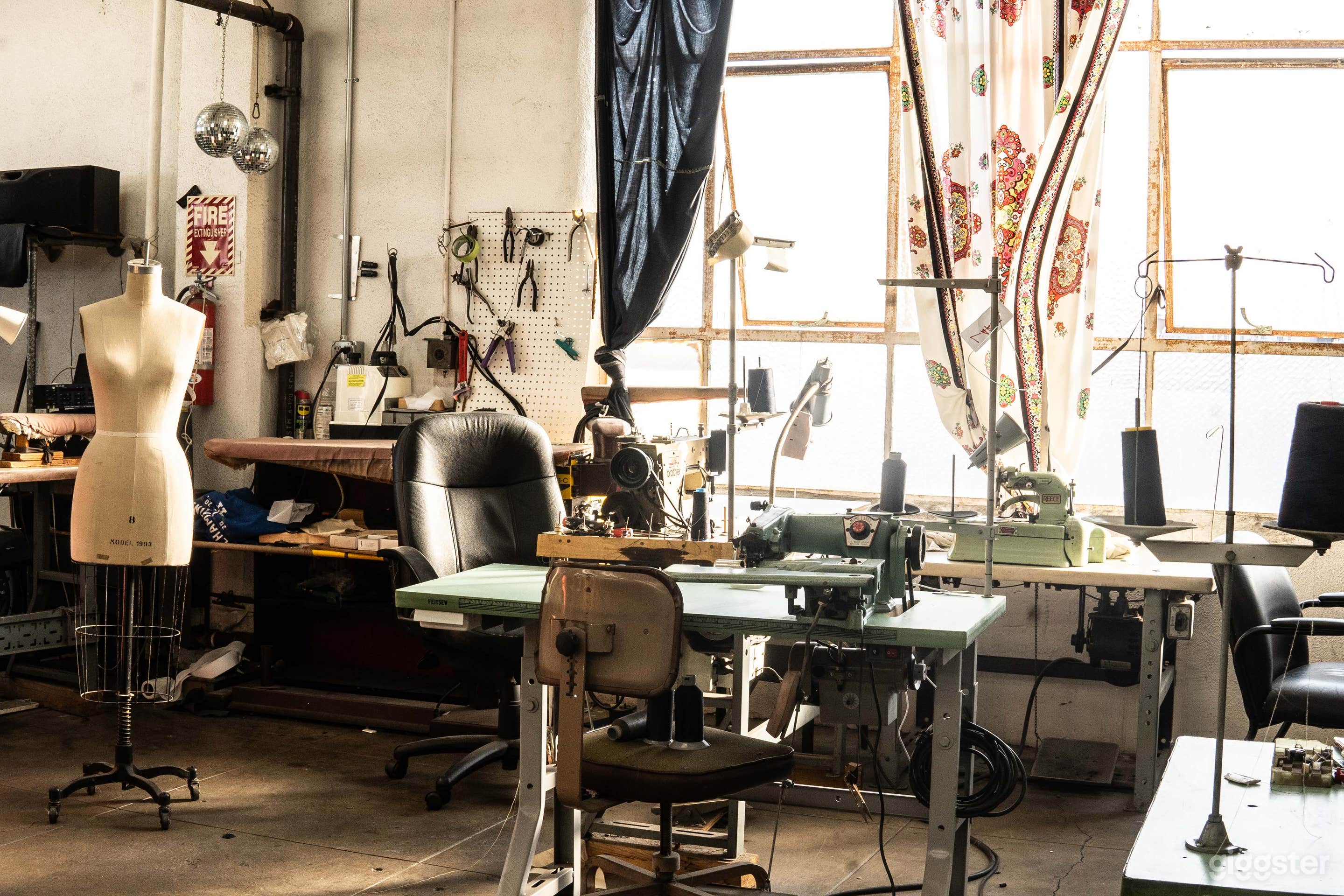 Rustic Historic Sewing Factory in DTLA Photo 4