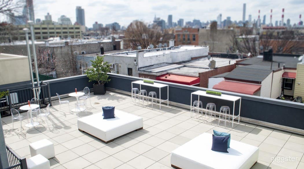 The Rooftop Deck Event Space in Queens Photo 2