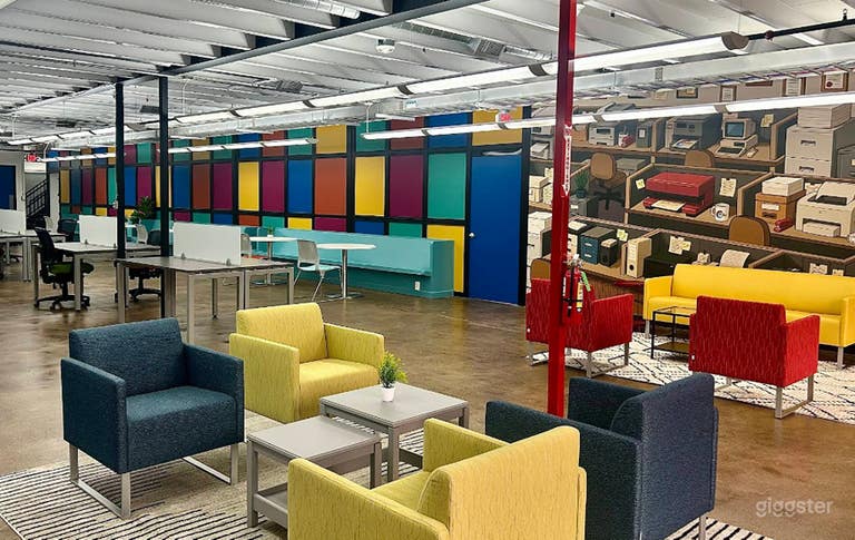  Flexible Lounge Space 