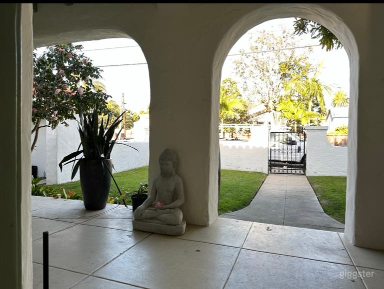  Venice Beach Secret Garden Sanctuary 