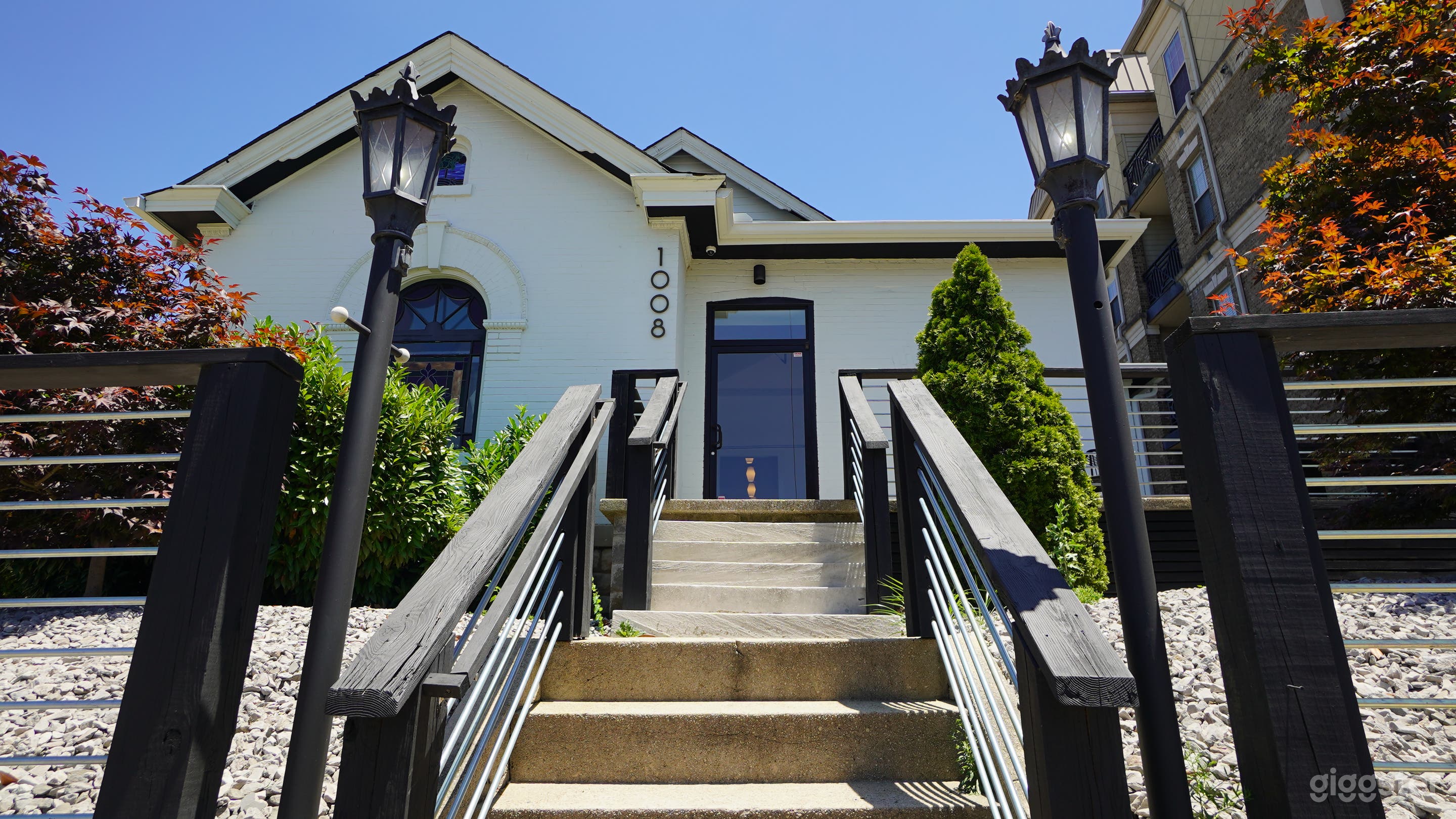 Small Music Row Recording Booth Photo 2