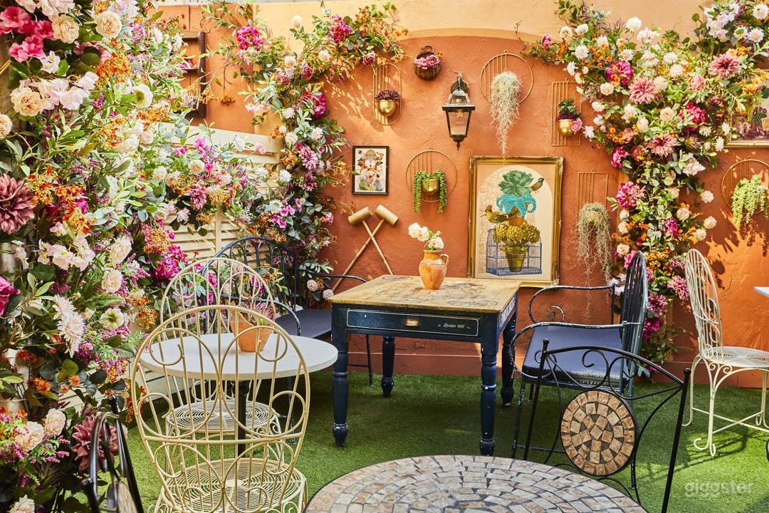 Secret Garden Mayfair Photo 1