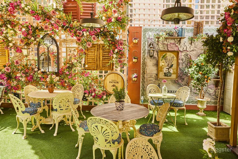  Secret Garden Mayfair 