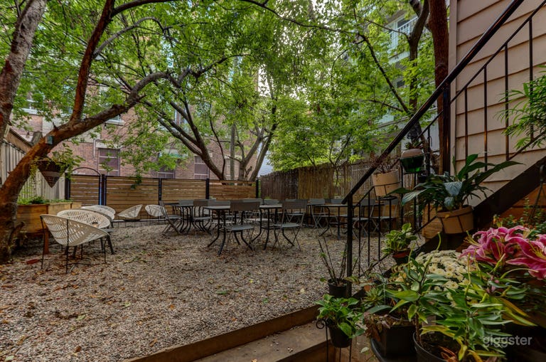  Breathtaking terrace and bar. 