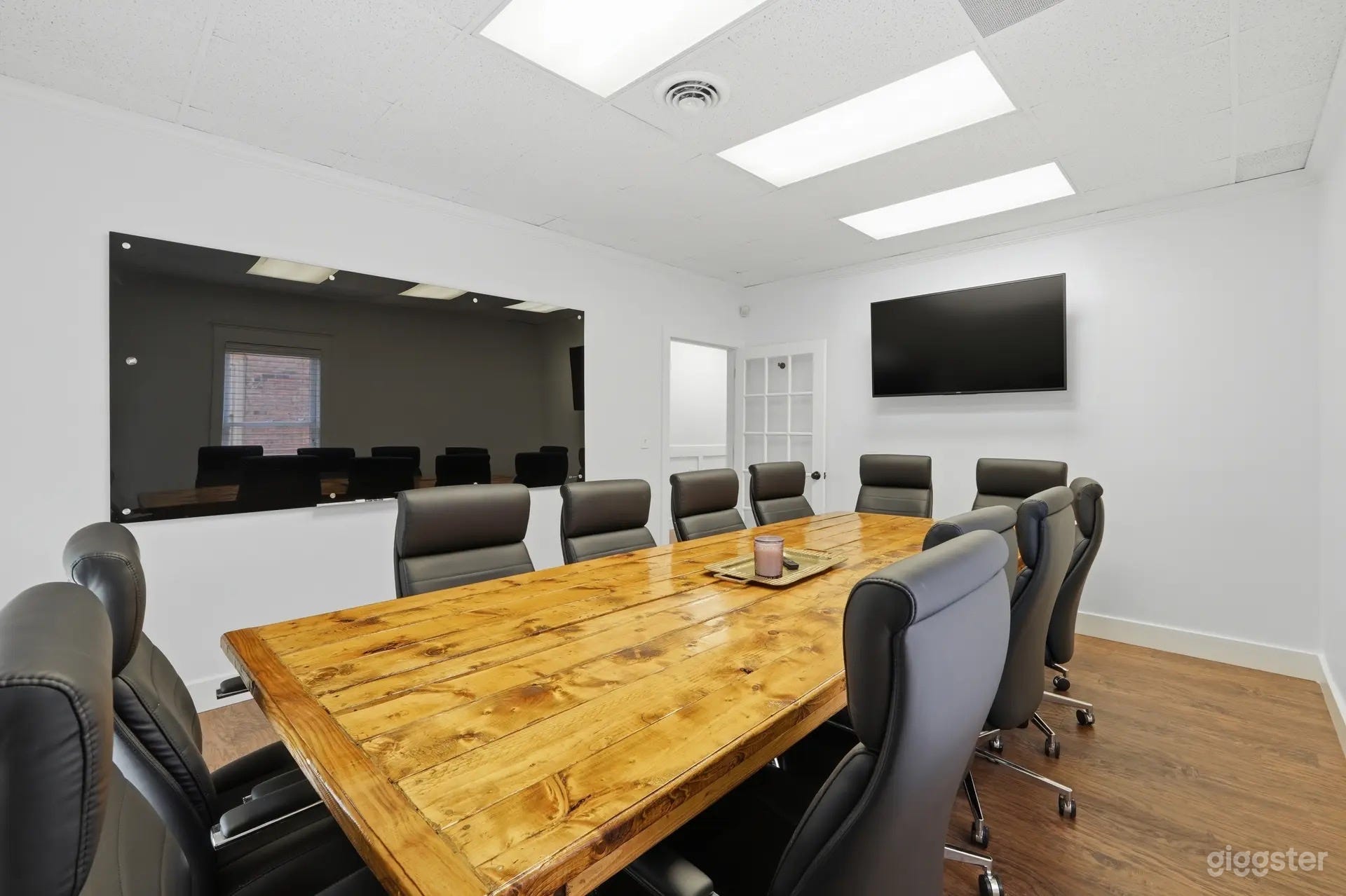 The Builder's Table - Dunwoody Photo 1