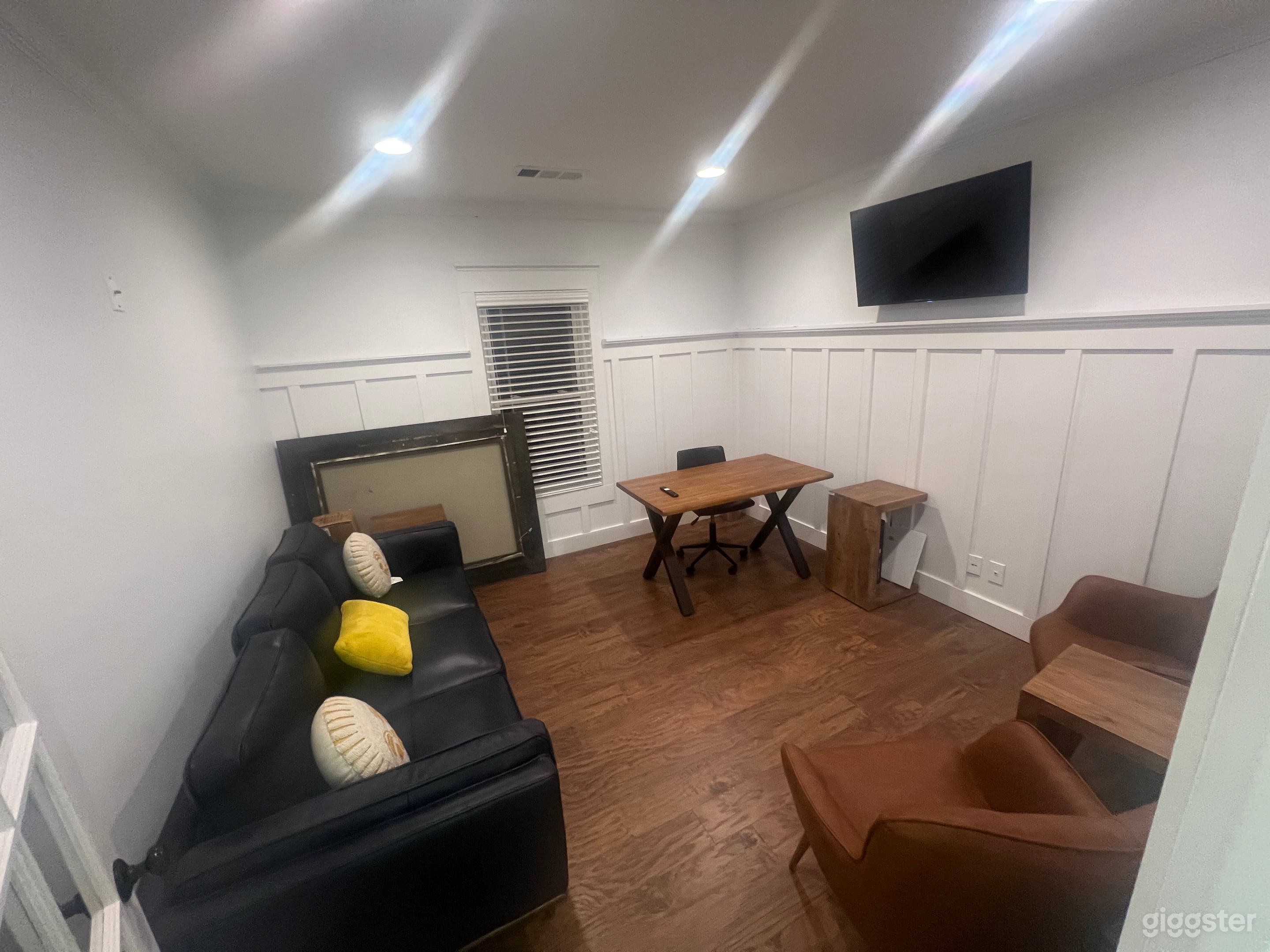 Professional Office Cottage - Dream Maker Photo 3