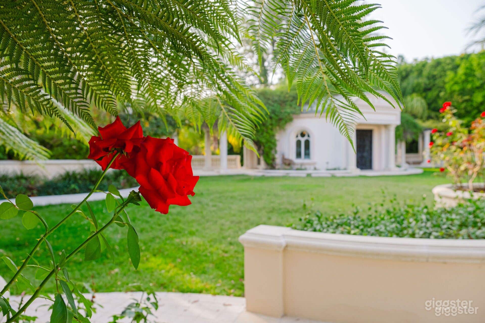 MEDITERRANEAN OPULENCE OUTDOOR POOL Photo 2
