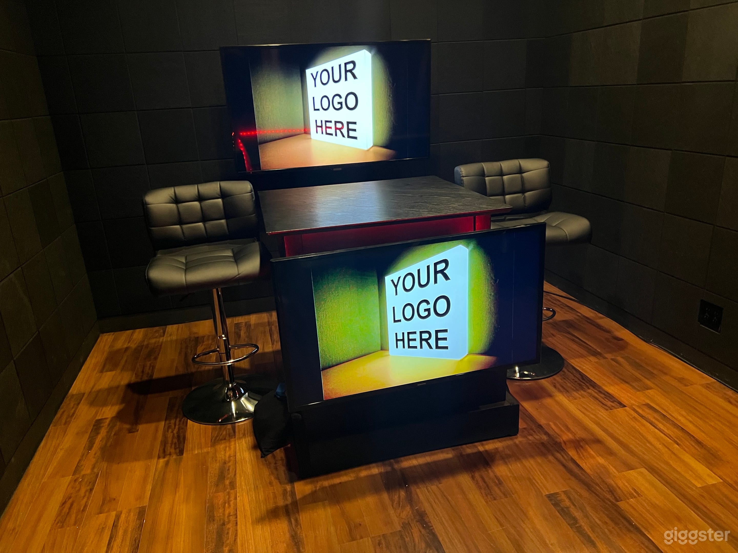 Film/Video/Photo/Podcast Studio For All Content Photo 4