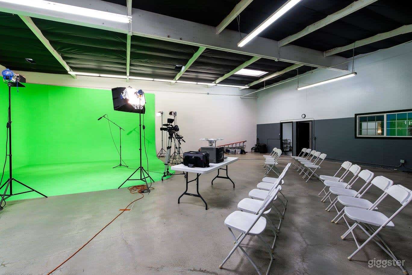 The Green Screen Room Photo 2