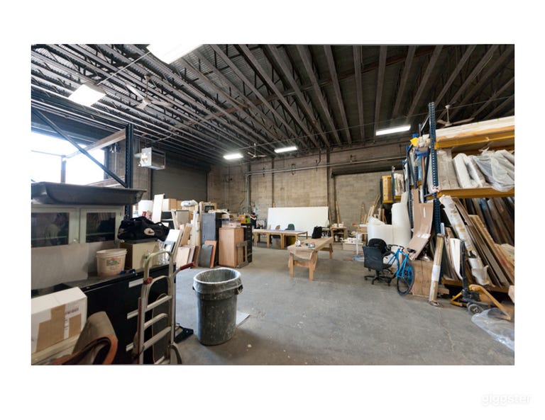  Large industrial storage space with courtyard in Bushwick 