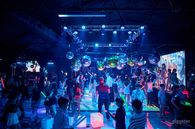  Event / Production filming Complex for up to 400 Guests 