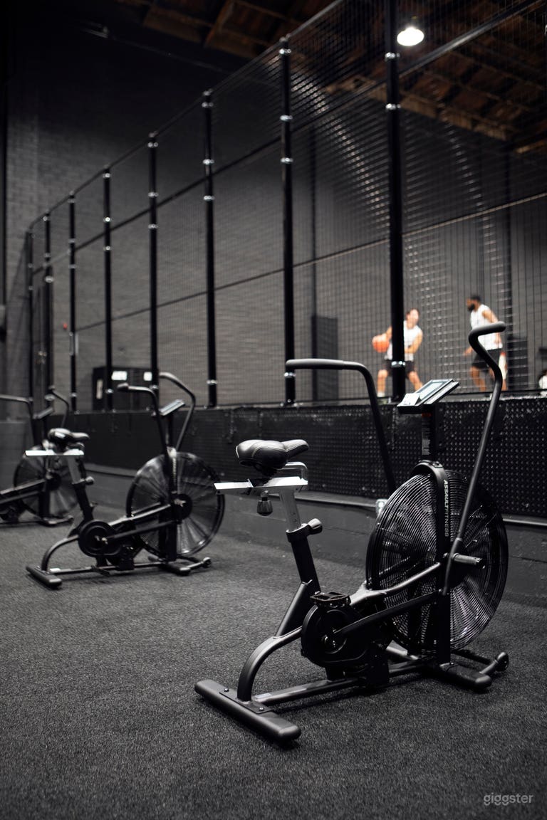  One-of-a-kind private basketball venue near DTLA 