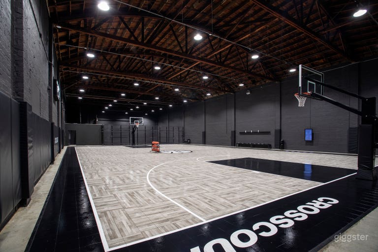  One-of-a-kind private basketball venue near DTLA 