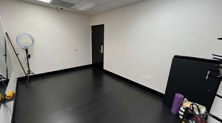  Small Dance Studio - Estrella Room 