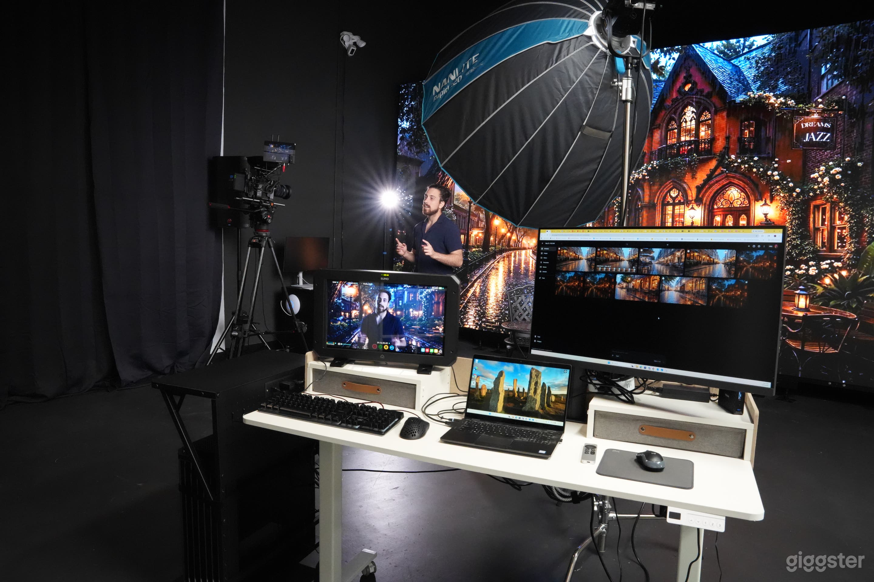 Orange County Production Studio | LED Wall + Cyc + Podcast Photo 3