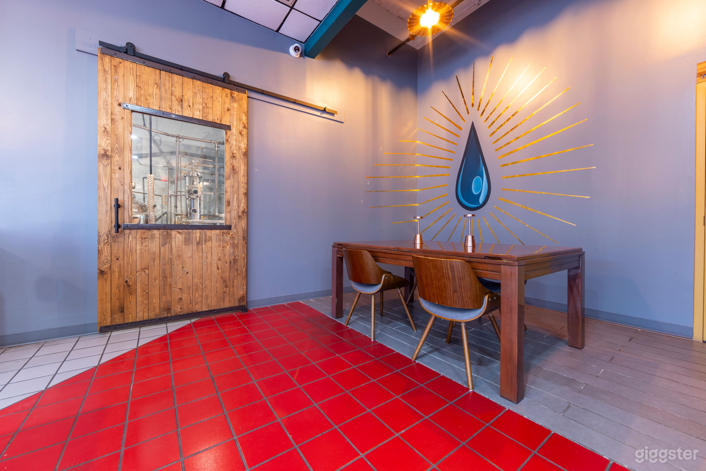 Distillery Tasting Room Photo 2