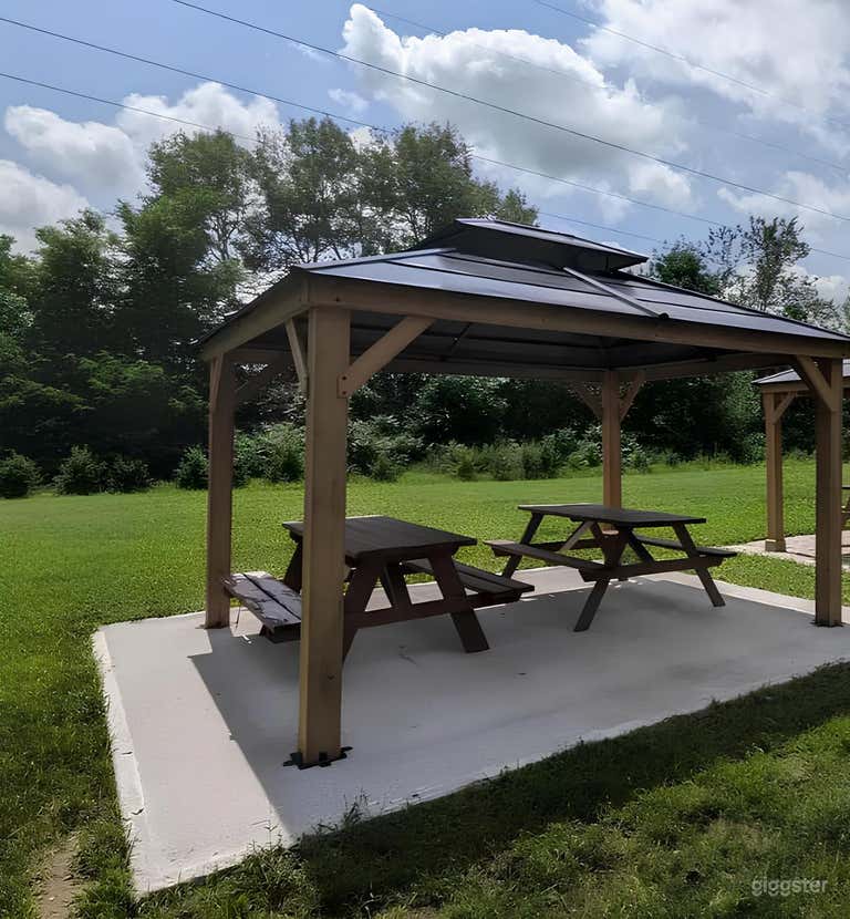 PÉRGOLA CON MESA DE PICNIC 