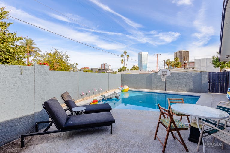  pool with skyline views 