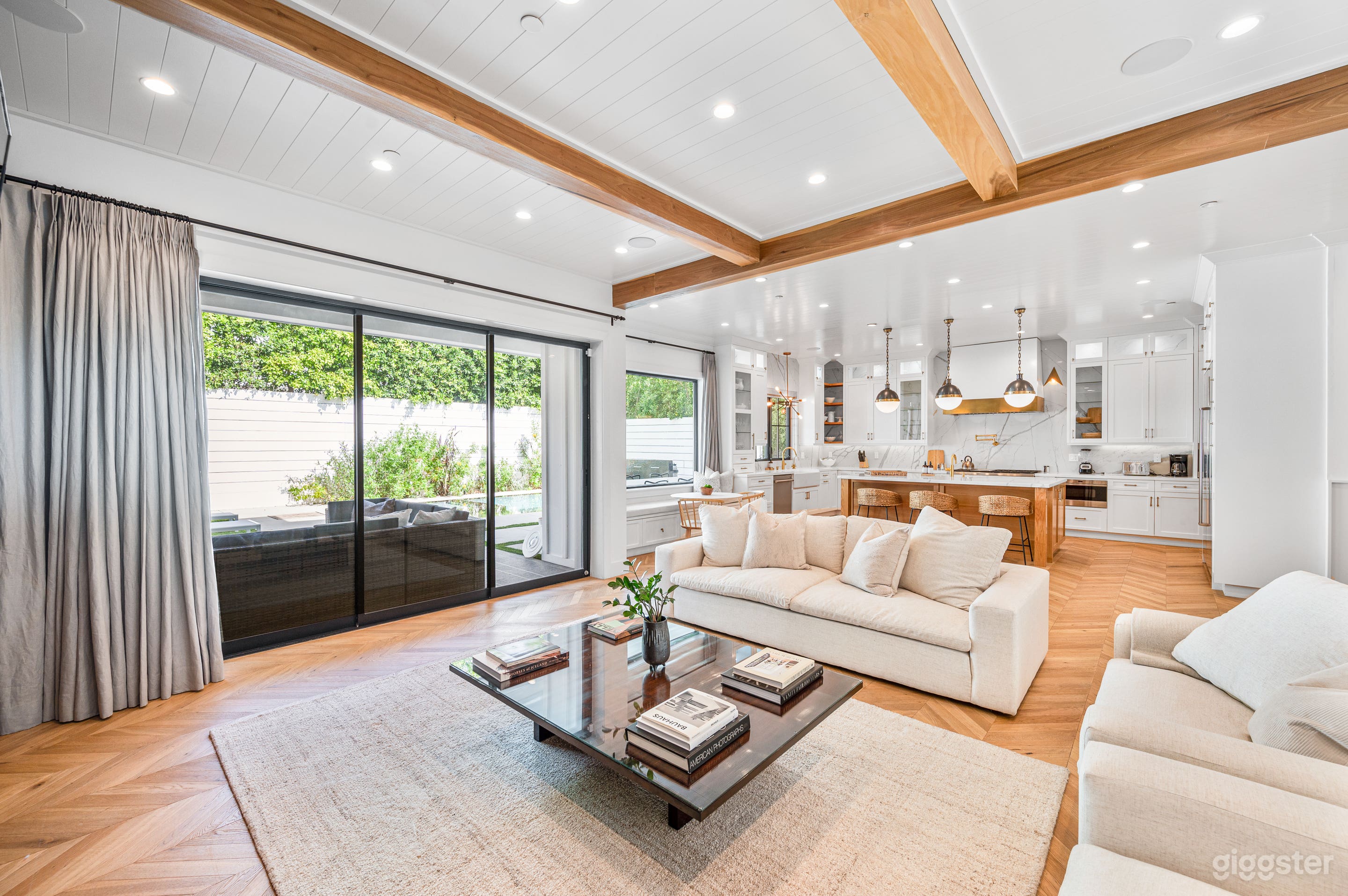 Meticulously Designed Mansion w/ Unique Architecture Photo 1