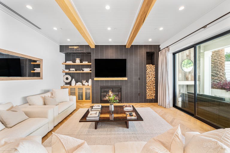  Meticulously Designed Mansion w/ Unique Architecture 