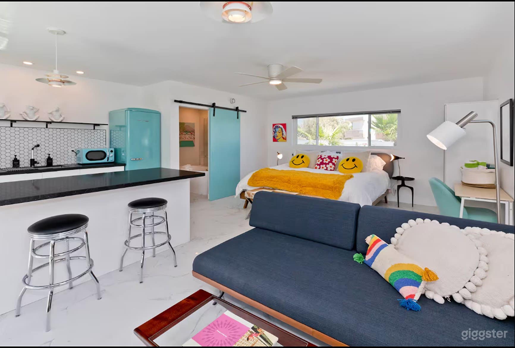 Retro Palm Springs Home with Pool Photo 4