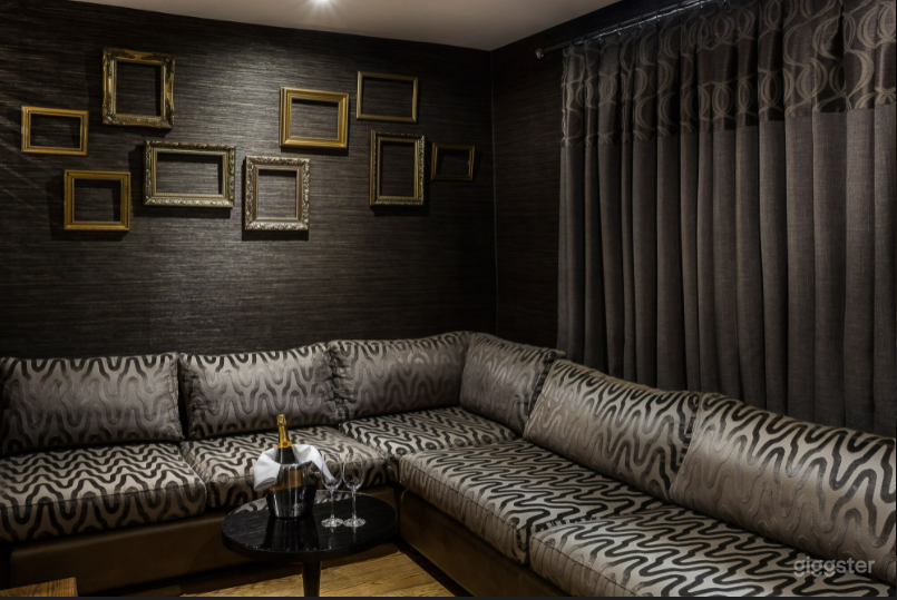 ULTIMATE ROOM - 105 Photo 1