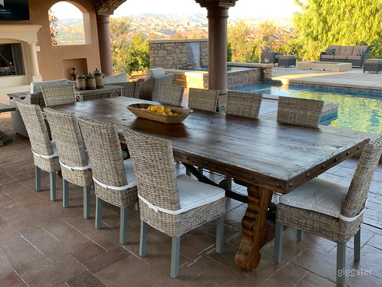  Unique Tuscan Villa with Outdoor kitchen/swim up  