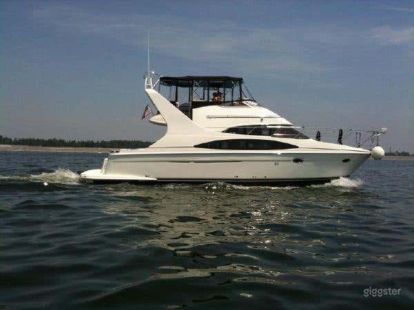 420 Carver Mariner Photo 2