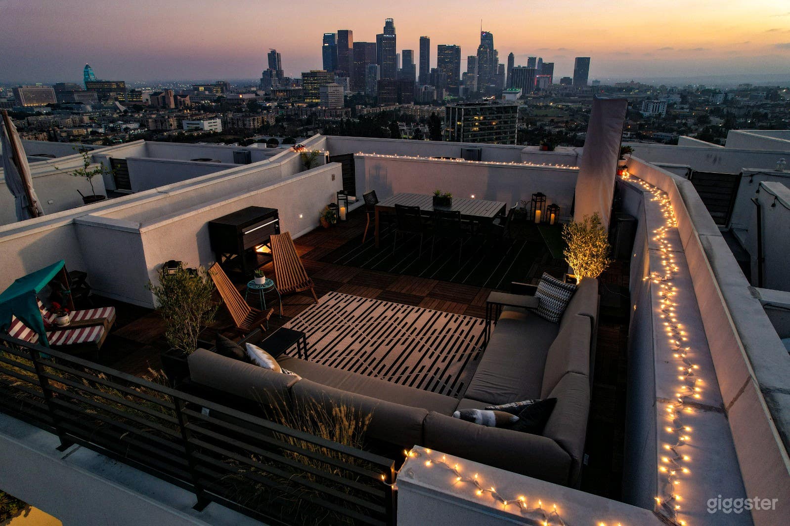 Downtown Skyline | Dusk

Rooftop is furnished with an expandable dining table and seating, BBQ, umbrella, sectional, patio heater, outdoor cooler and children's patio furniture.  