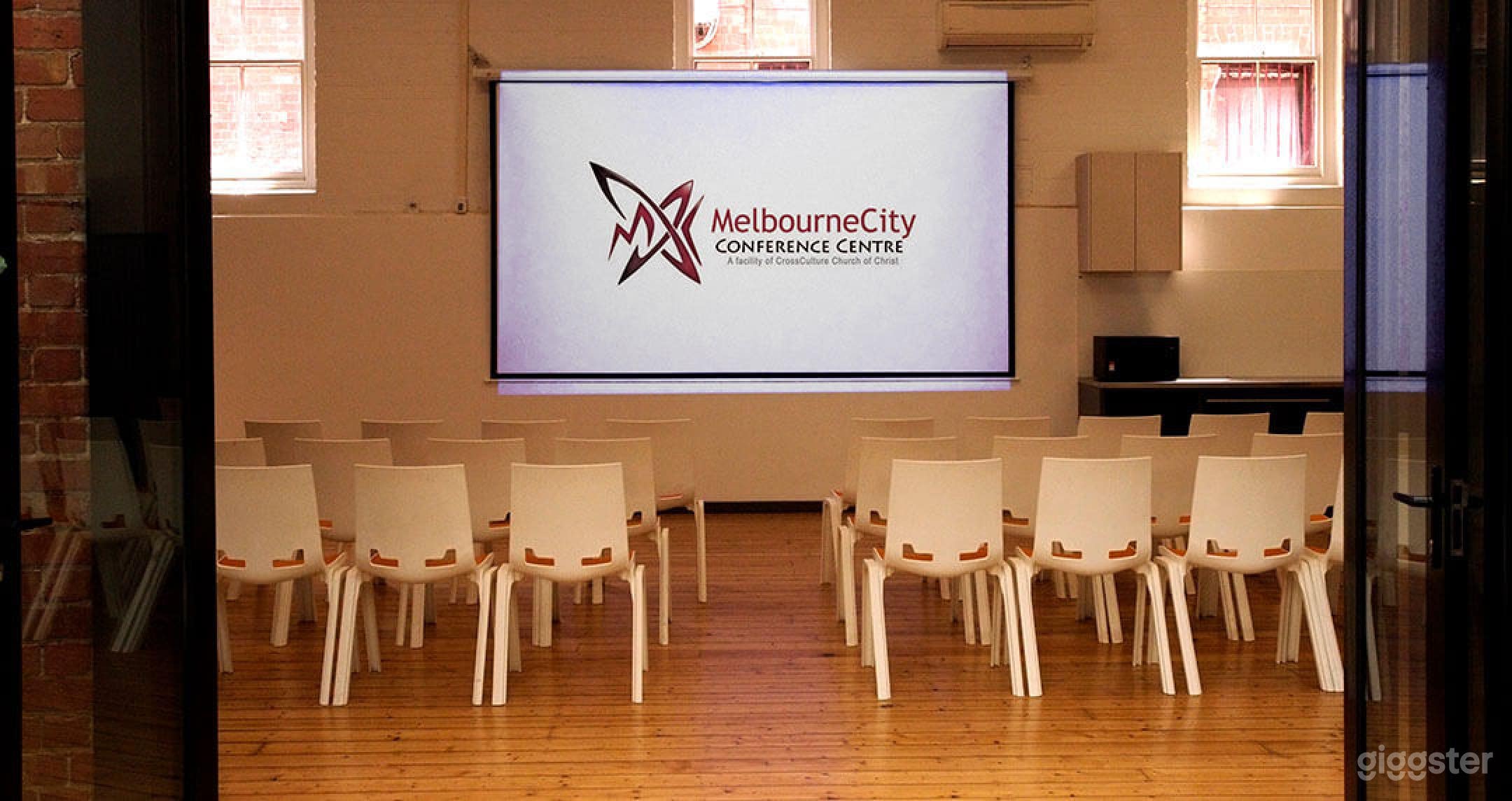 Heritage-listed with Modern Touches Photo 4