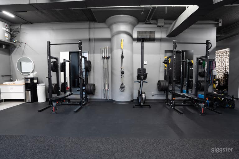  Modern, Bright, Industrial and Open Concept Training Space 