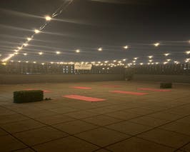  Cozy Rooftop Space and Active Event Studio 