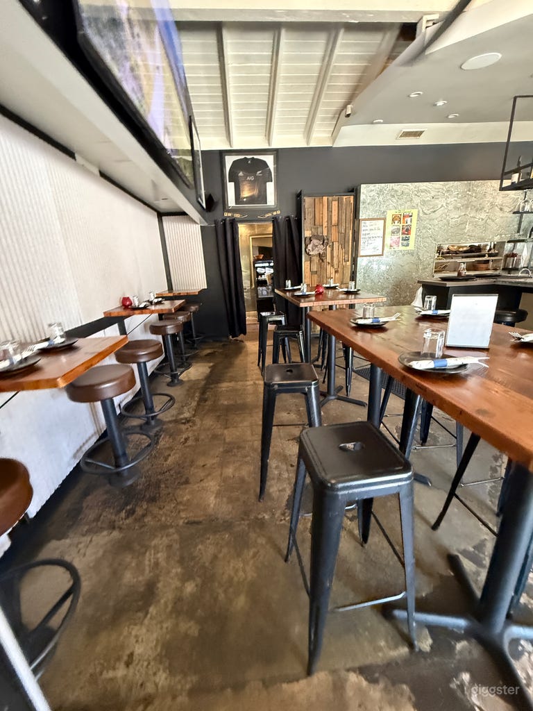  Bistrot de fruits de mer moderne et cinématographique avec bar en marbre 