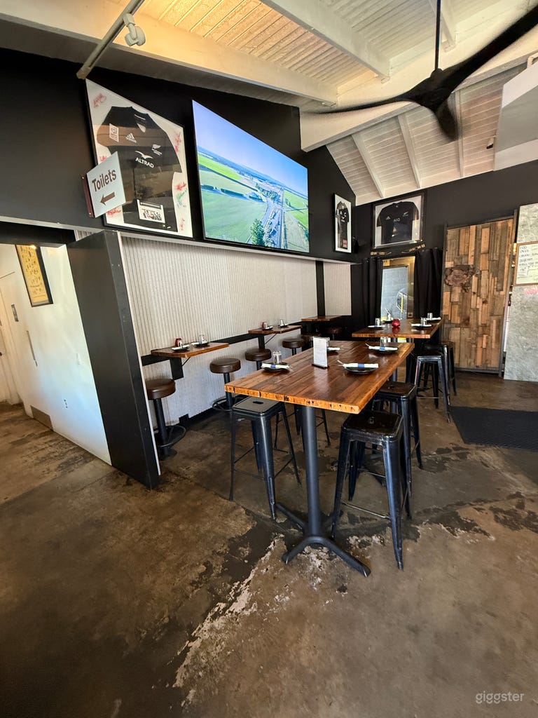  Bistrot de fruits de mer moderne et cinématographique avec bar en marbre 