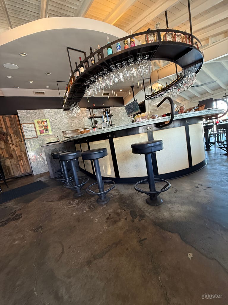  Bistrot de fruits de mer moderne et cinématographique avec bar en marbre 