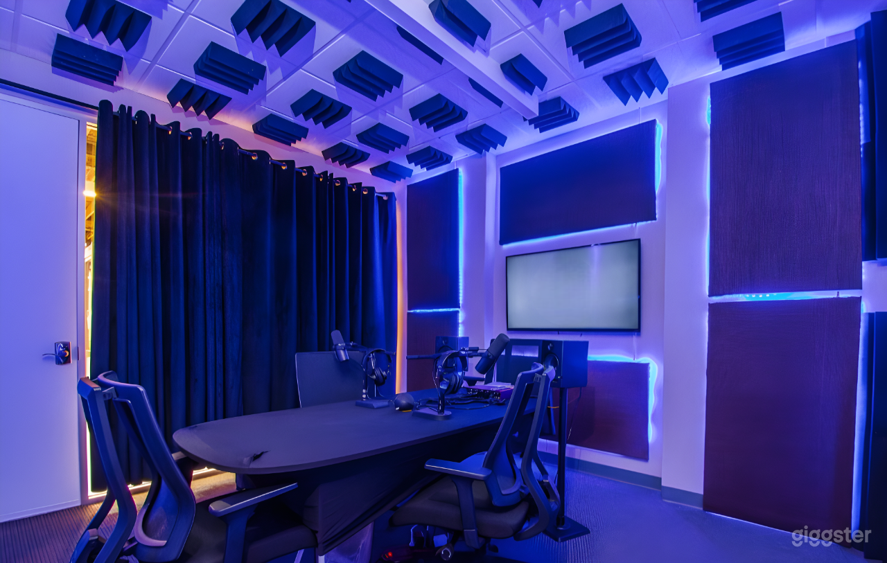 Versatile Recording & Multimedia Studio Photo 2