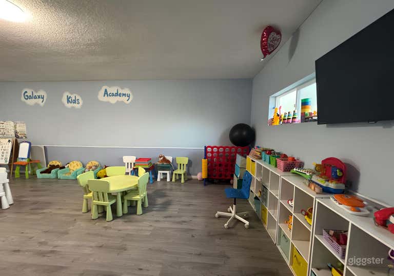  Welcoming and Vibrant Classroom 