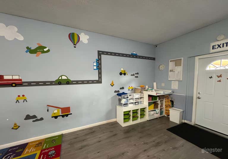  Welcoming and Vibrant Classroom 