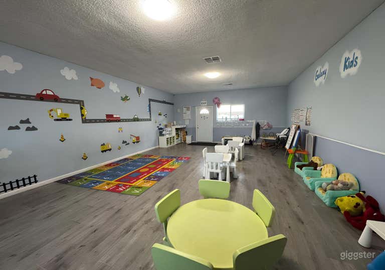  Welcoming and Vibrant Classroom 