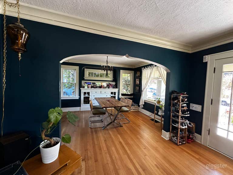  Dining Room, Curved Archway Detail  
