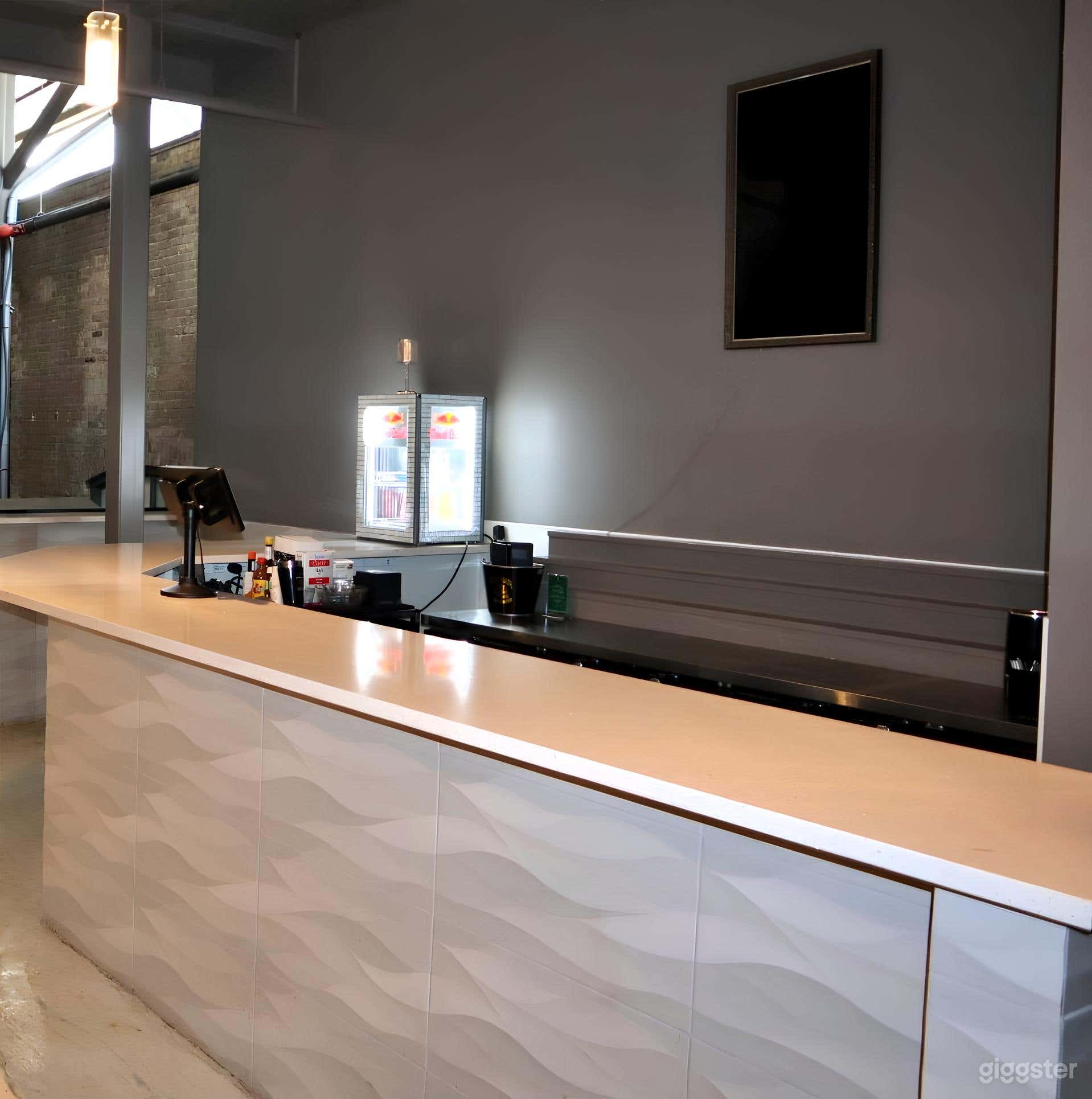 Skybox Lounge with Mezzanine Photo 2