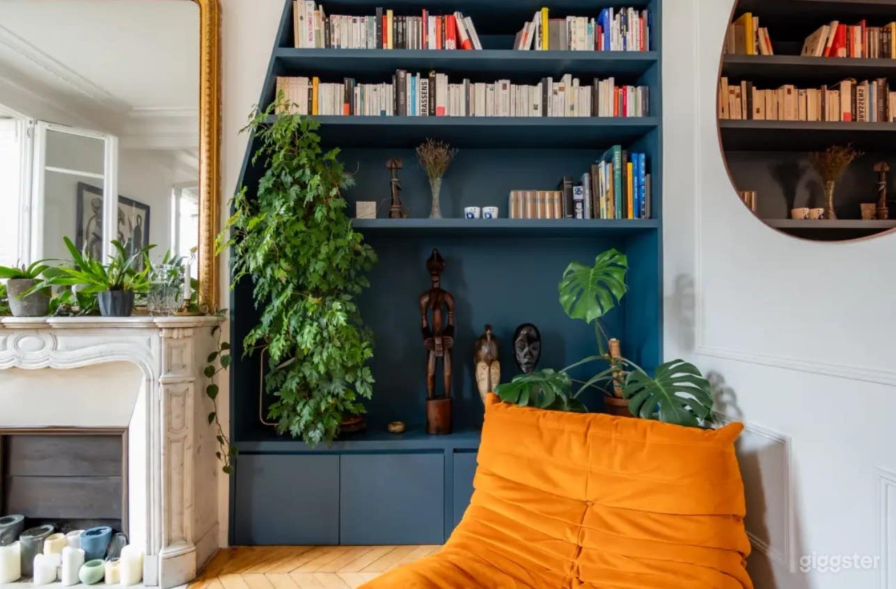 Photo de Appartement élégant à Paris avec vue emblématique sur la ville 3