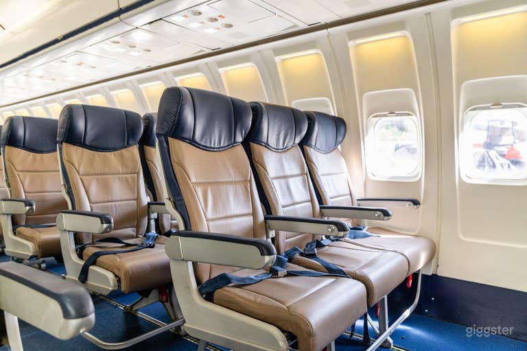  BOEING 737 MAIN CABIN AVAILABLE FOR PHOTO/VIDEO SHOOTS 