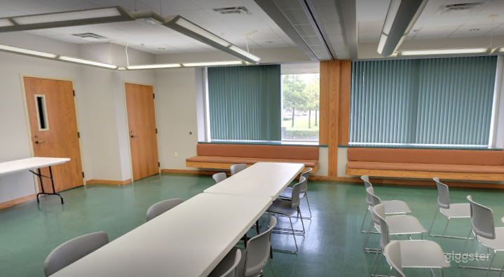  Library Meeting room for 100 people in Scotlandville Branch  