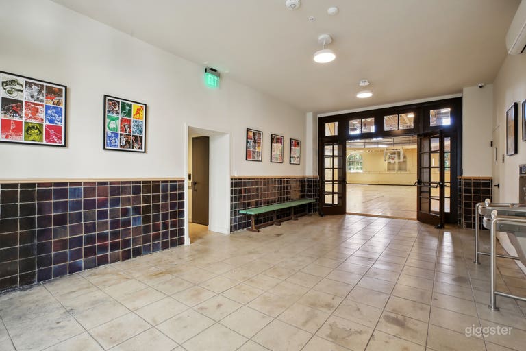  Basketball court in an apartment complex in Los Angeles 