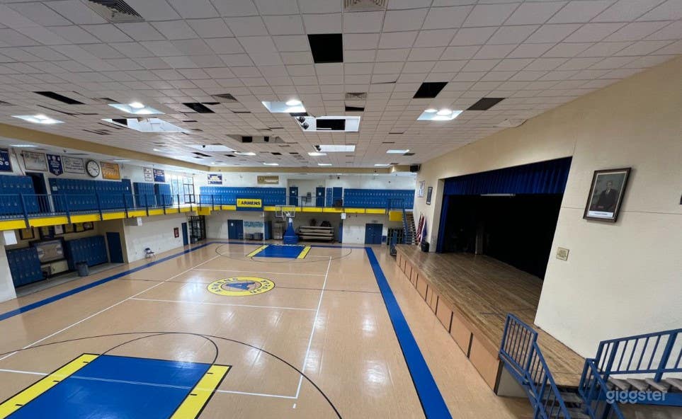 Multifunctional Basketball Court Photo 2