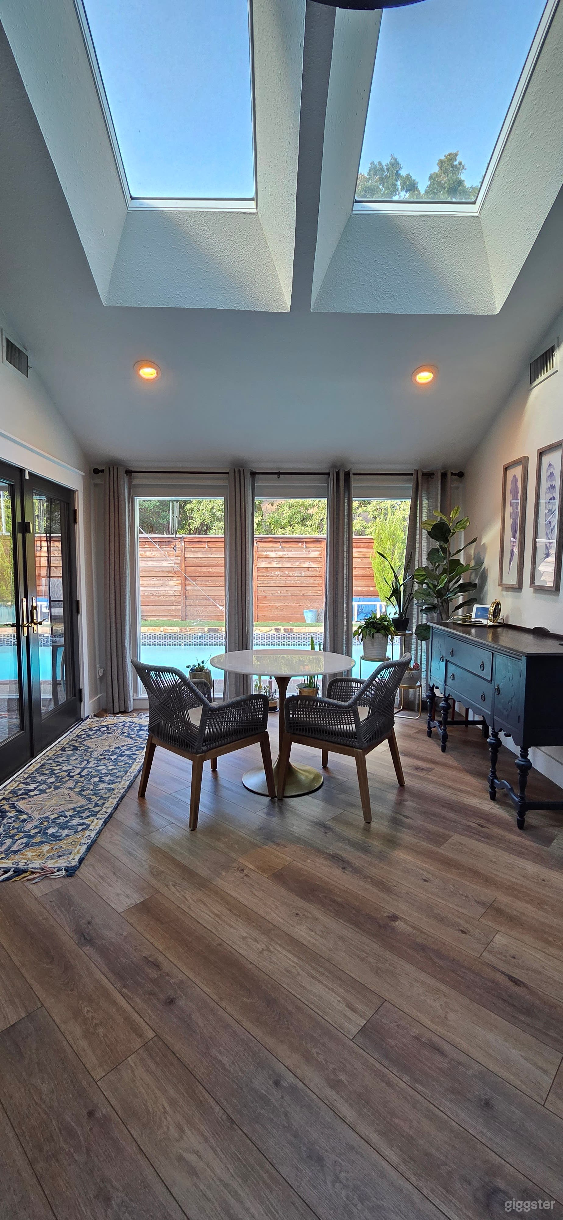 Rehabbed Grapevine House w/ TONS Of Natural Light Photo 4