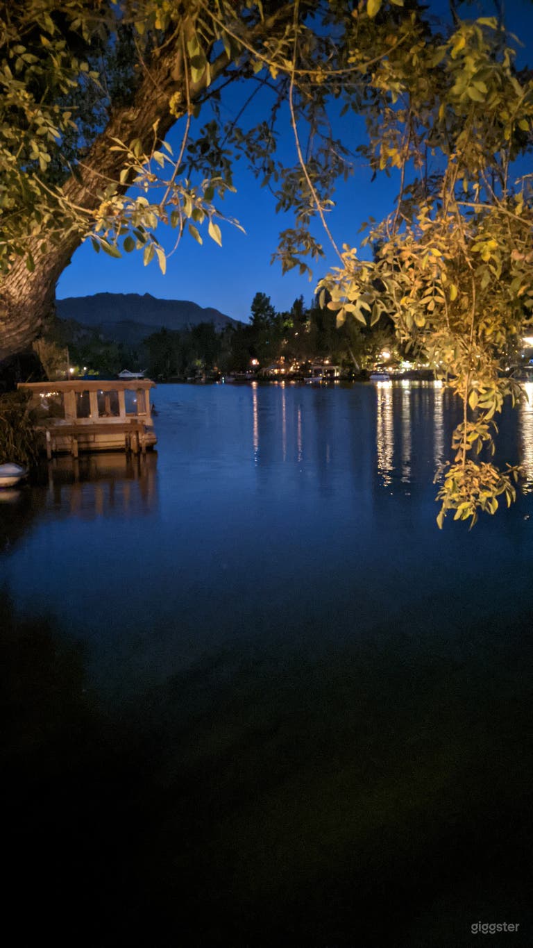  Night time at the lake 